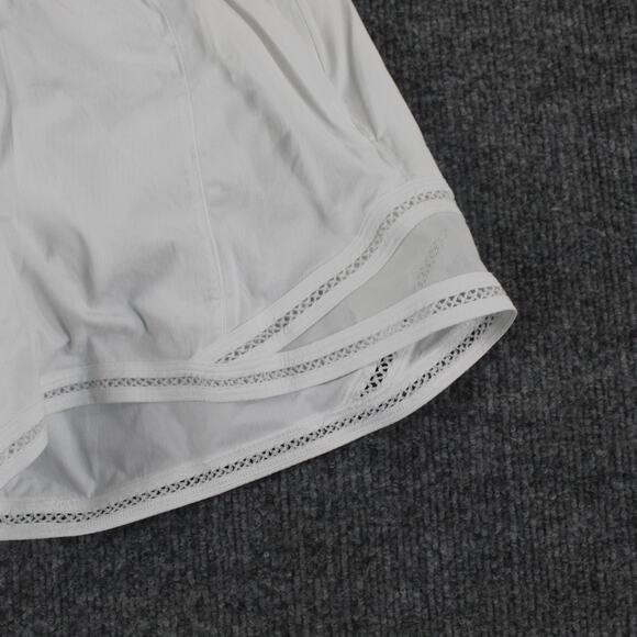 Lululemon Shorts Women 6 Hotty Hot High Rise Lined 4 Lace Trim Running Athletic - Picture 6 of 16